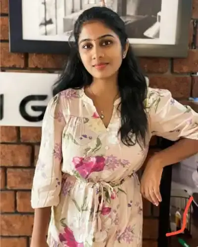 Escorts Bhatar